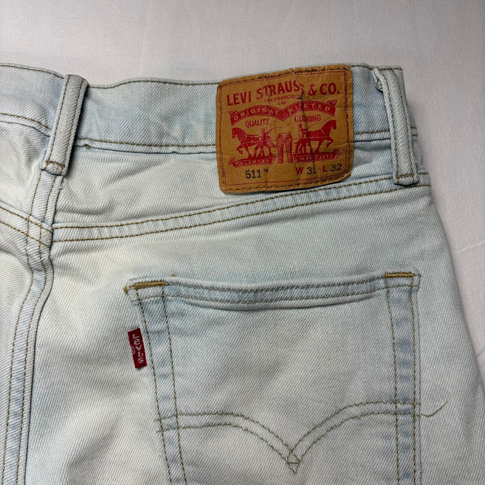 Levis 511 Slim Fit Jeans Mens 31x32 Light Wash Blue Denim Stretch Faded